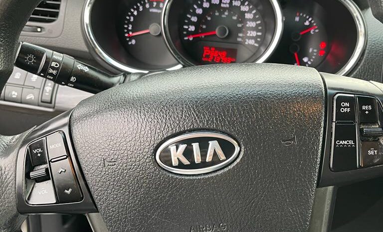 2013 Kia Sorento LX full